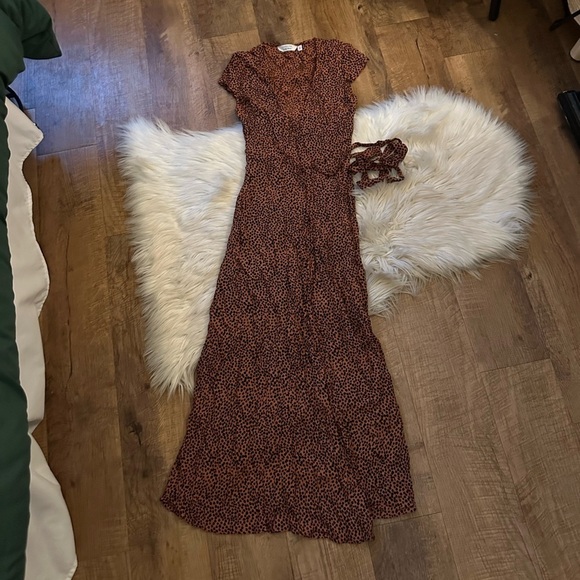 & OTHER STORIES Leo Midi Wrap Dress - Picture 4 of 6